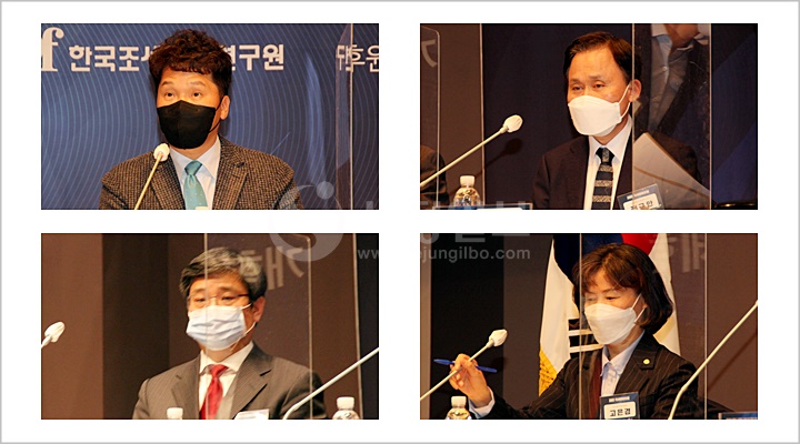 (윗줄)사회를 맡은 정지선 서울시립대 세무전문대학원 교수(좌), 토론을 준비하고 있는 전규안 숭실대 회계학과 교수(우), (아랫줄) 박명호 홍익대 경제학부 교수(좌), 고은경 한국세무사회 부회장(우)