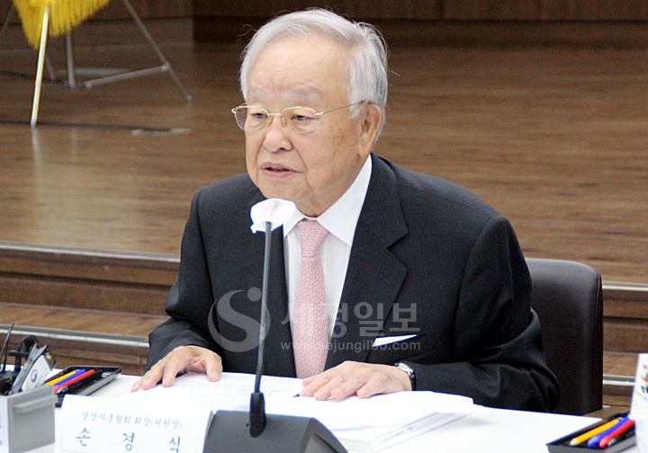 손경식 경영자총협회 회장(위원장)