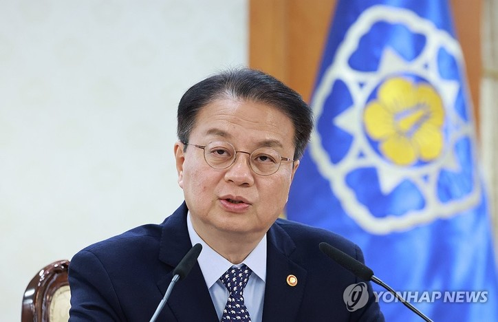 발언하는 방기선 국무조정실장