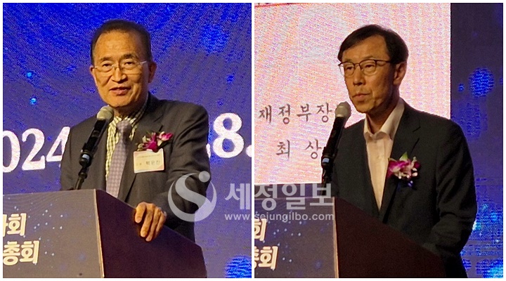 백운찬 전 한국세무사회장(좌)이 축사를 하고 있다. 정정훈 세제실장(우)이 참석해 최상목 부총리 겸 기획재정부장관의 축전을 대독하고 있다.