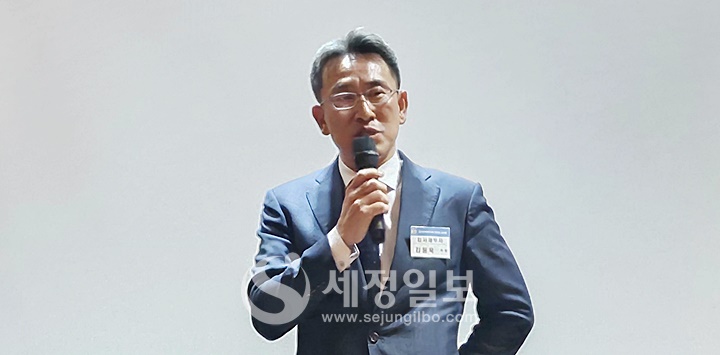 김동욱 강서세무서장.