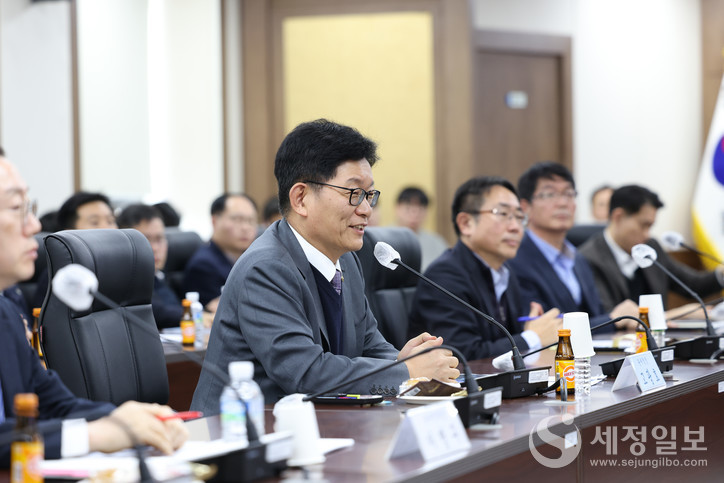 고광효 관세청장이 14일 대전 관세청에서 열린 전자상거래 전용 통관 플랫폼 구축사업 착수보고회에서 인사말을 하고 있다.[관세청 제공]