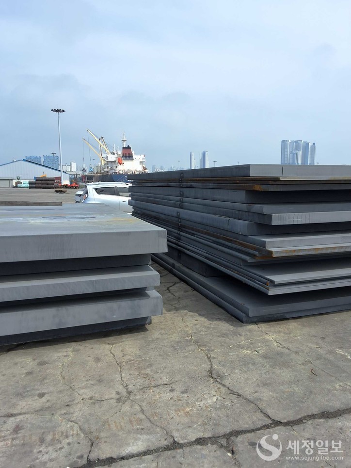 관세청이 공개한 '중국산 후판'