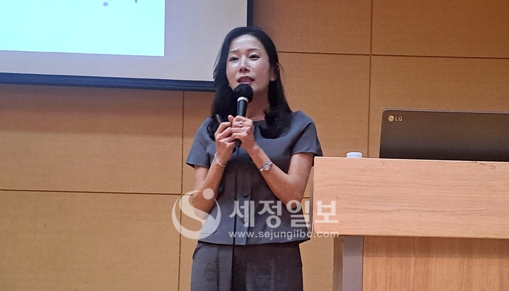 가업승계 절세전략의 대가 안성희 세무사가 열강을 펼치고 있다.