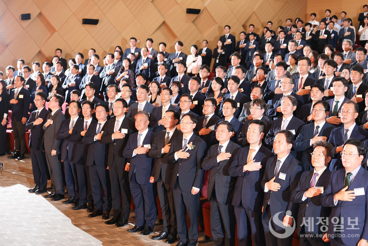 23일 열린 제27대 임광현 국세청장 취임식. [사진: 국세청]