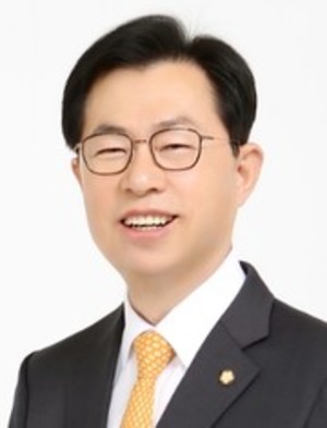 이만희, 수협중앙회 '명칭사용·전산용역' 부가세 면제 연장 추진 - 뉴스 썸네일 이미지