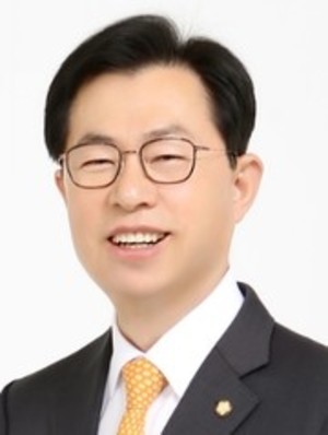 이만희, 수협중앙회 사용 부동산, 취득세 경감 연장 추진 - 뉴스 썸네일 이미지